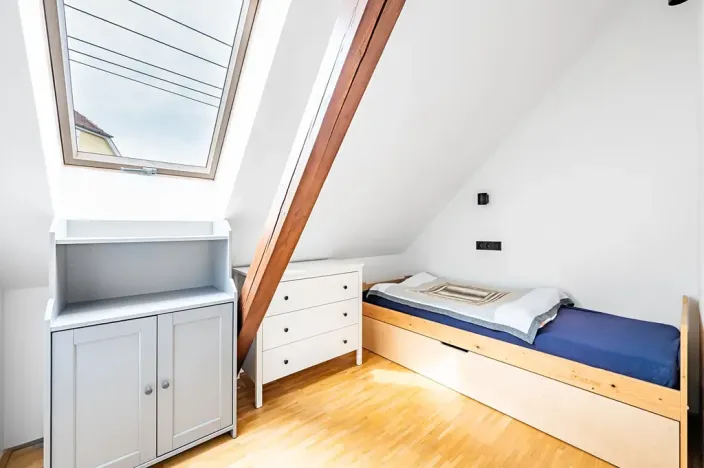 Prodej rodinného domu, Roztoky, 234 m2