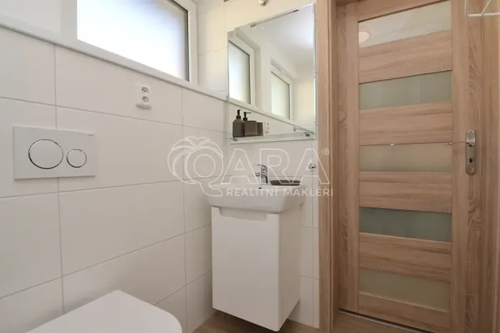 Pronájem bytu 3+kk, Praha - Hlubočepy, Pod Žvahovem, 59 m2