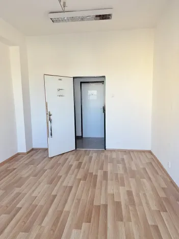 Pronájem kanceláře, Liberec, 1. máje, 17 m2