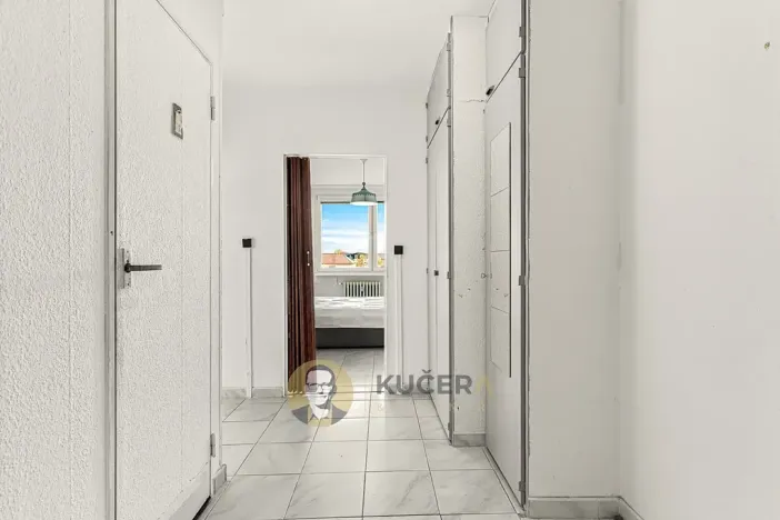 Pronájem bytu 2+kk, Kralupy nad Vltavou, sídl. U Cukrovaru, 42 m2