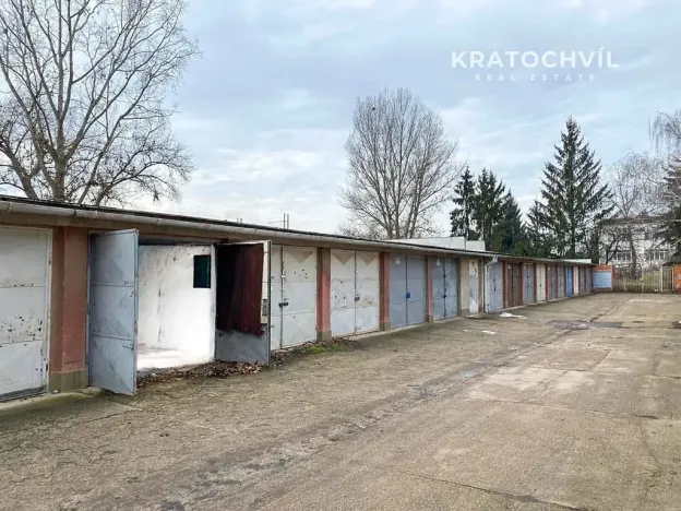Pronájem garáže, Brno, Třískalova, 12 m2