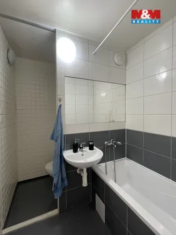 Pronájem bytu 1+kk, Orlová - Lutyně, F. S. Tůmy, 35 m2