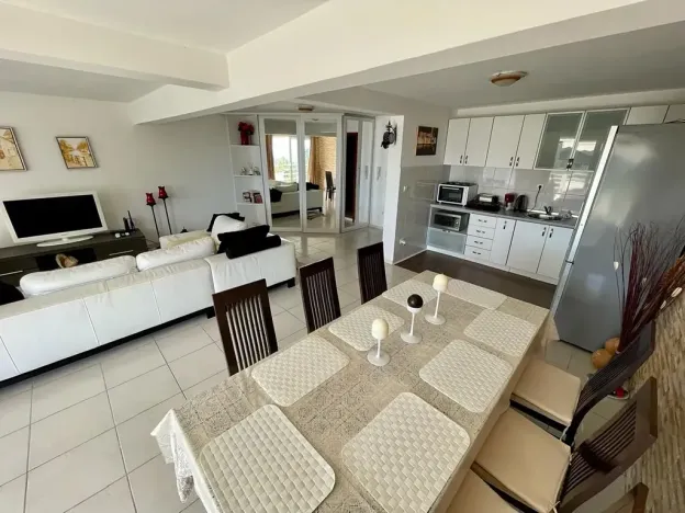 Prodej bytu 3+kk, Сеоце, Černá Hora, 61 m2