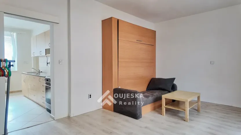 Pronájem bytu 1+1, Boskovice, Hybešova, 46 m2