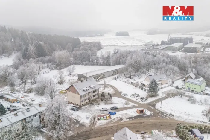 Pronájem bytu 3+1, Bezvěrov - Dolní Jamné, 70 m2