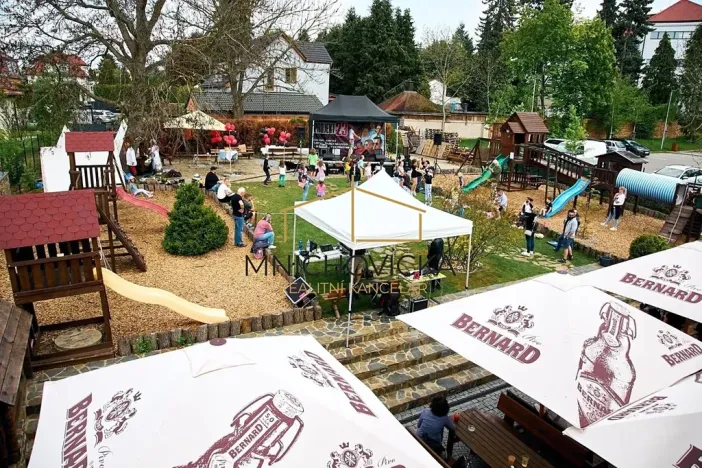 Prodej restaurace, Říčany, Olivova, 909 m2