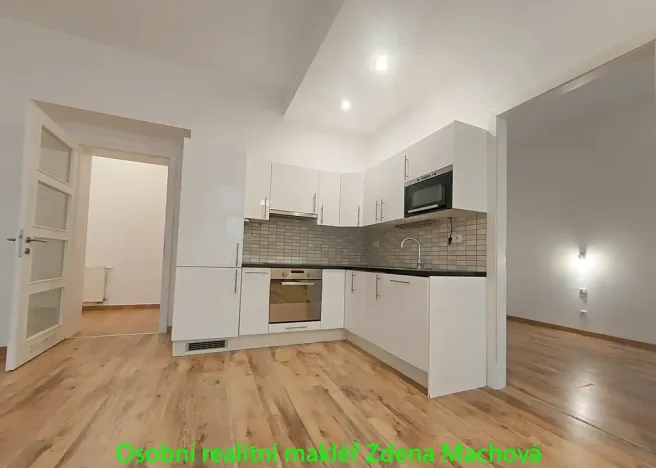 Pronájem bytu 2+kk, Praha - Vinohrady, Lublaňská, 56 m2