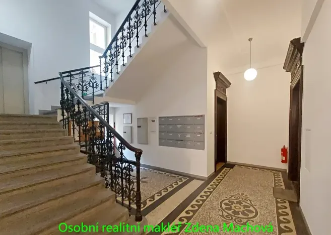 Pronájem bytu 2+kk, Praha - Vinohrady, Lublaňská, 56 m2