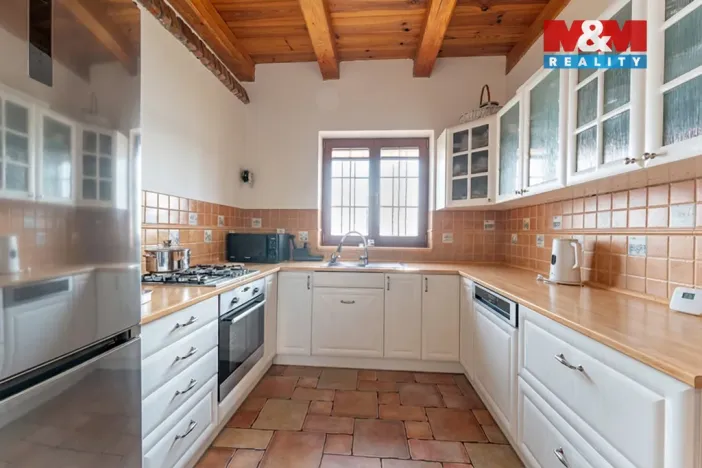 Prodej rodinného domu, Zlonice - Vyšínek, 244 m2