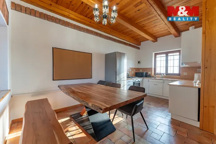 Prodej rodinného domu, Zlonice - Vyšínek, 244 m2