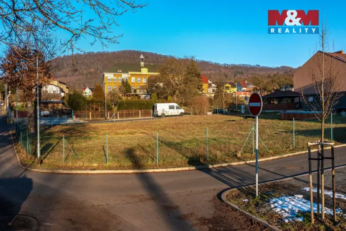 Prodej pozemku pro bydlení, Děčín - Děčín XXVII-Březiny, 1239 m2