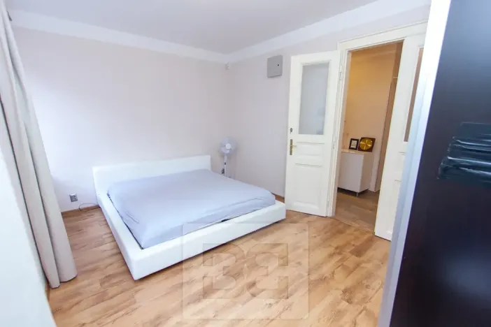 Pronájem bytu 4+kk, Praha - Vinohrady, Bělehradská, 107 m2