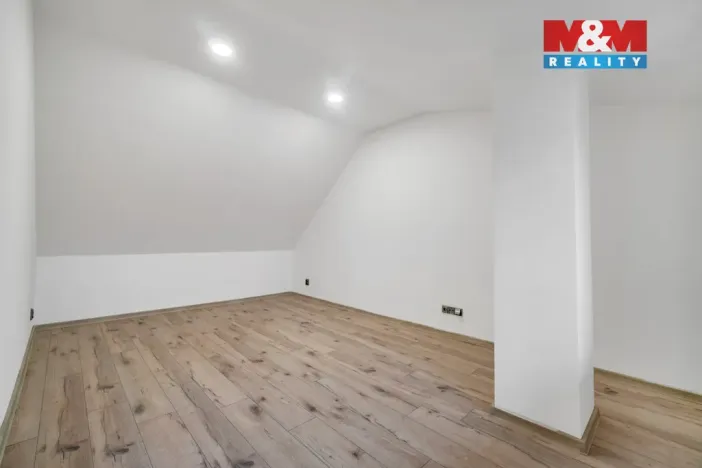 Prodej rodinného domu, Kladno, Bukovská, 138 m2