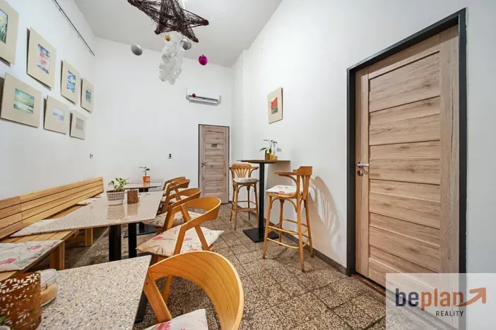 Pronájem restaurace, Brno, Štefánikova, 35 m2