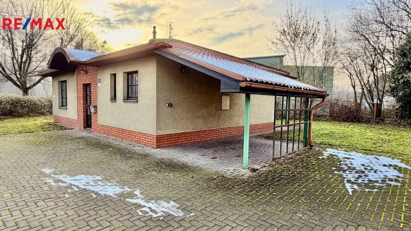 Pronájem kanceláře, Ostrava - Kunčice, Meziveská, 37 m2