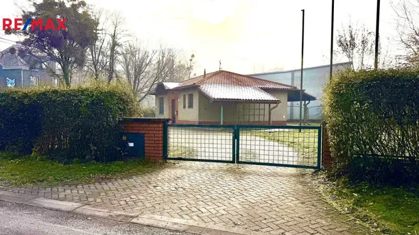 Pronájem kanceláře, Ostrava - Kunčice, Meziveská, 37 m2