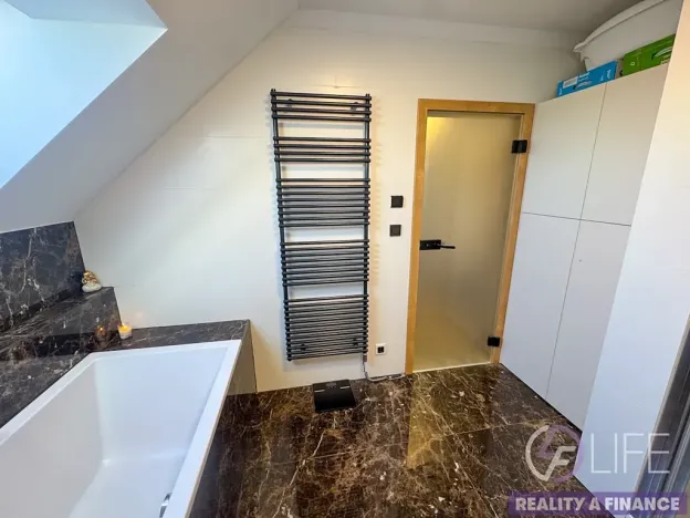 Prodej rodinného domu, Dubany, 160 m2