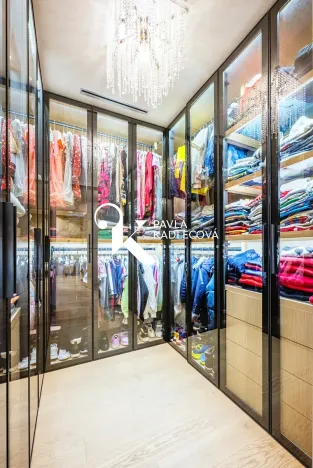 Prodej bytu 4+kk, Praha - Karlín, Karolinská, 200 m2