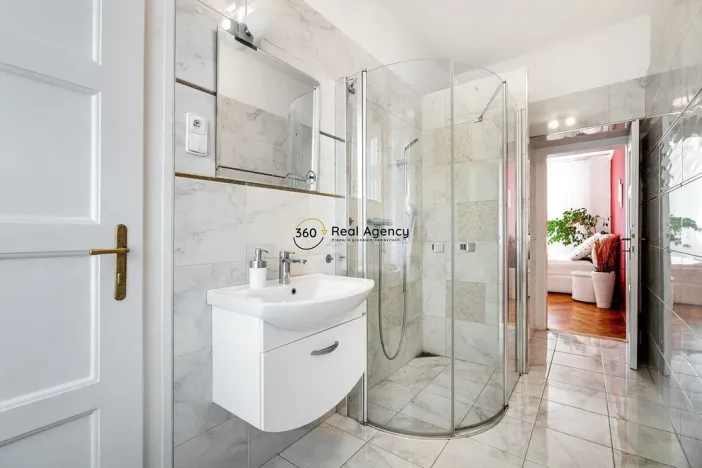 Prodej bytu 3+1, Liberec - Liberec V-Kristiánov, Husova, 90 m2