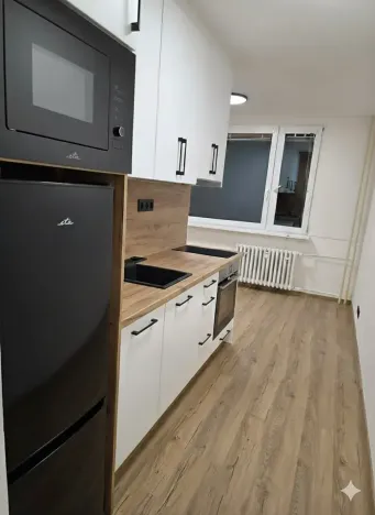 Pronájem bytu 2+kk, Ústí nad Labem, Zvonková, 45 m2