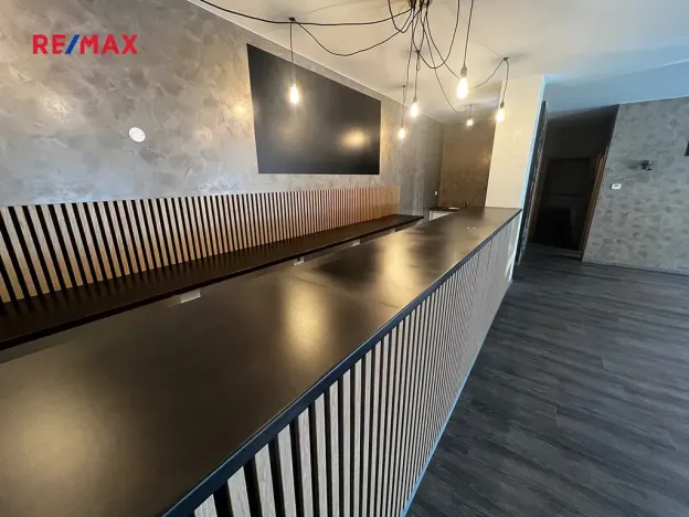 Prodej obchodního prostoru, Uherské Hradiště, Dlouhá, 75 m2