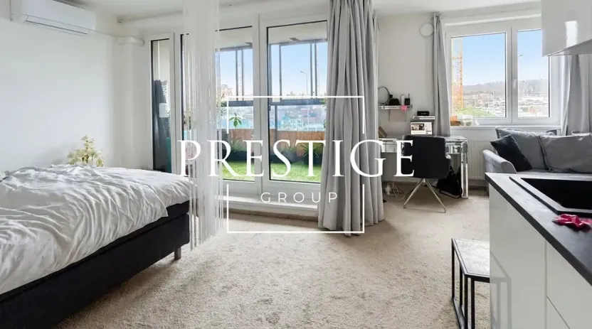 Pronájem bytu 1+kk, Praha - Hloubětín, Poděbradská, 46 m2