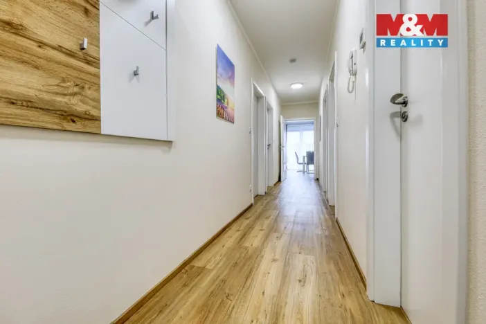 Prodej bytu 4+kk, Vochov, 82 m2