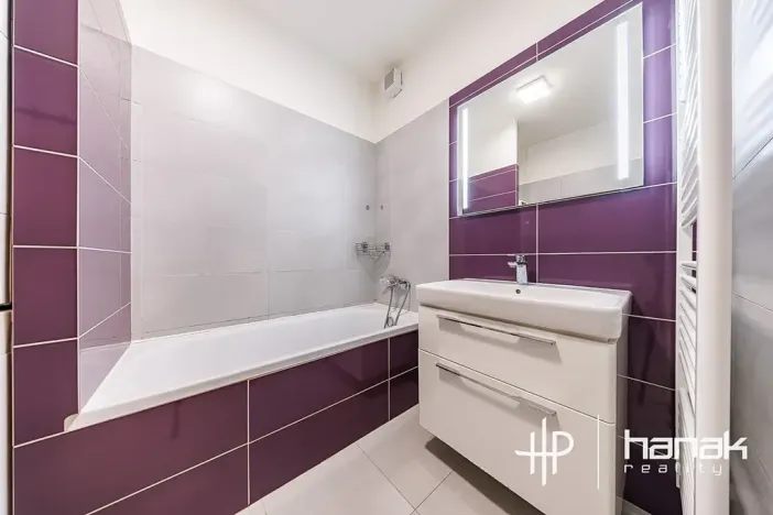 Pronájem bytu 2+kk, Olomouc, Janského, 78 m2