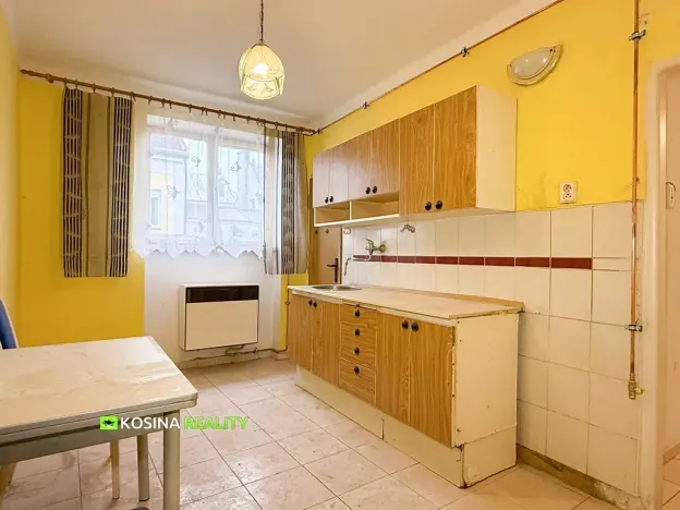 Prodej bytu 2+1, Kynšperk nad Ohří, Dlouhá, 61 m2