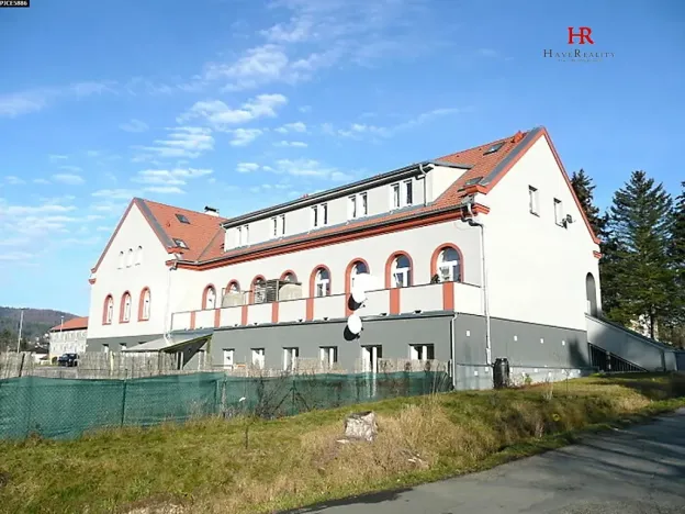 Pronájem bytu 2+kk, Týnec nad Sázavou, 30 m2