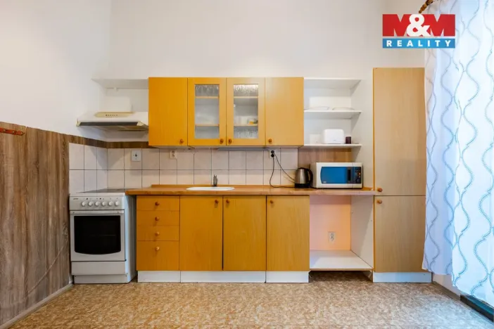 Prodej bytu 2+1, Suchdol nad Lužnicí, sídl. Na Pražské, 50 m2