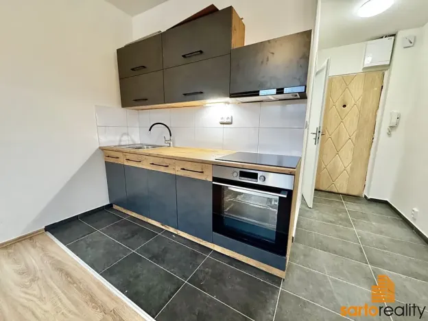 Pronájem bytu 1+1, Ústí nad Labem, Pod Parkem, 36 m2