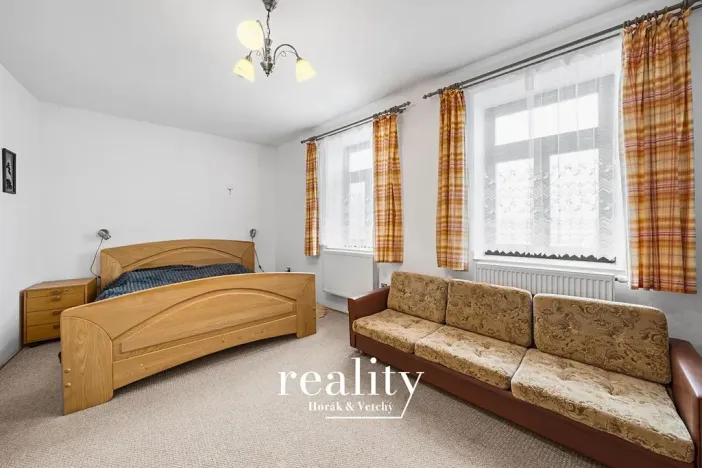 Prodej rodinného domu, Řásná, 179 m2