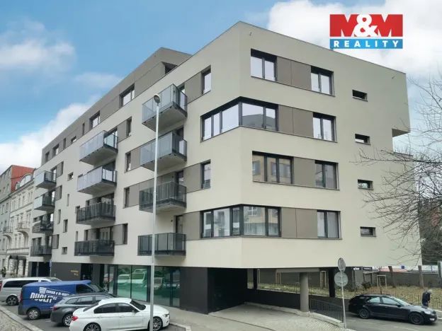Pronájem bytu 2+kk, Praha - Košíře, Starokošířská, 43 m2