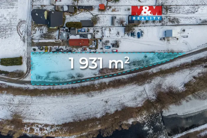 Prodej pole, Vsetín, 1931 m2