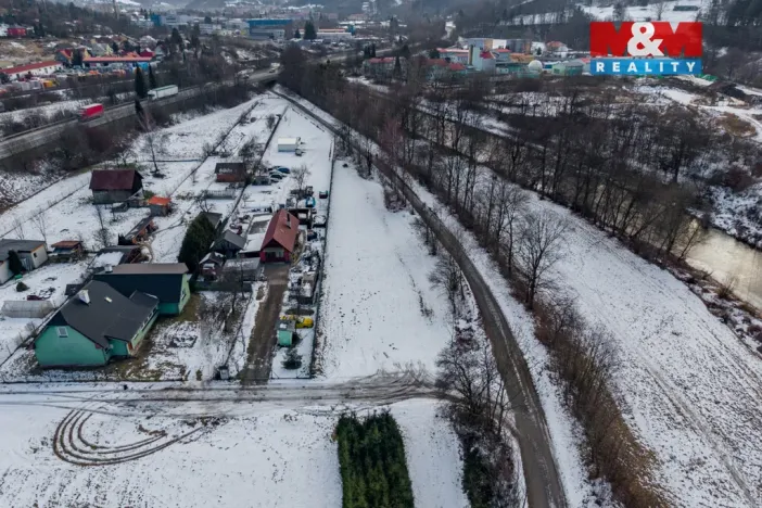 Prodej pole, Vsetín, 1931 m2