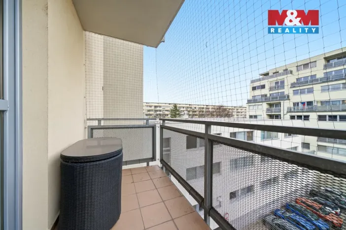 Prodej bytu 2+kk, Pardubice - Polabiny, Bělehradská, 77 m2