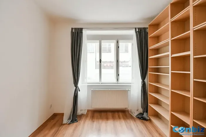 Pronájem bytu 2+kk, Praha - Vinohrady, Sobotecká, 46 m2