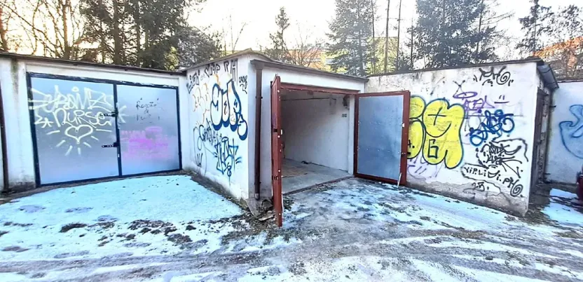 Prodej garáže, Praha, Družstevní ochoz, 18 m2