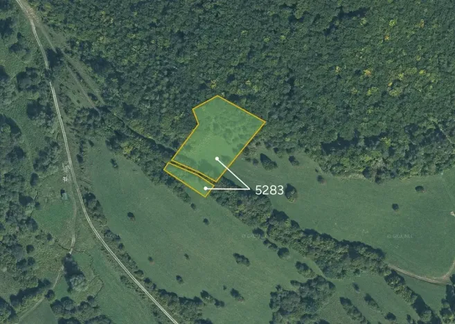 Prodej pole, Zliechov, Slovensko, 25818 m2