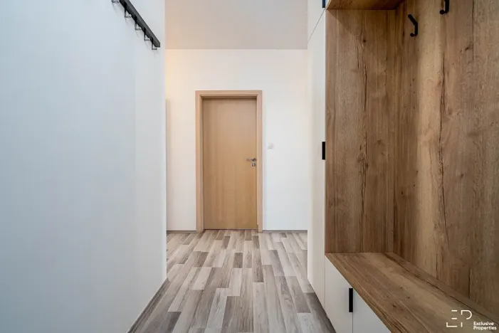 Pronájem bytu 4+kk, Praha - Vysočany, Pod Harfou, 82 m2