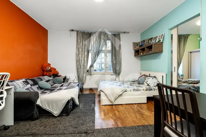 Prodej bytu 2+kk, Praha - Vinohrady, Velehradská, 47 m2