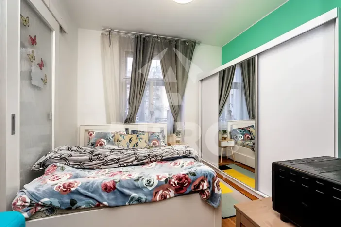 Prodej bytu 2+kk, Praha - Vinohrady, Velehradská, 47 m2