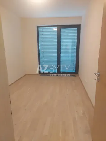 Pronájem bytu 2+kk, Praha - Hodkovičky, Šenácká, 56 m2