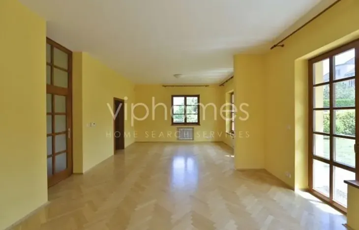 Pronájem vily, Praha - Břevnov, 316 m2