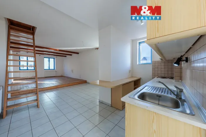 Prodej rodinného domu, Lázně Kynžvart, nám. Republiky, 151 m2