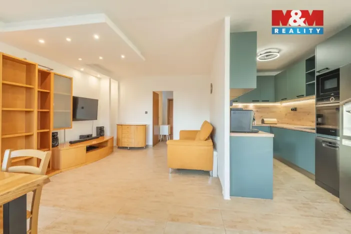 Prodej bytu 3+1, Praha - Bohnice, Dolákova, 74 m2