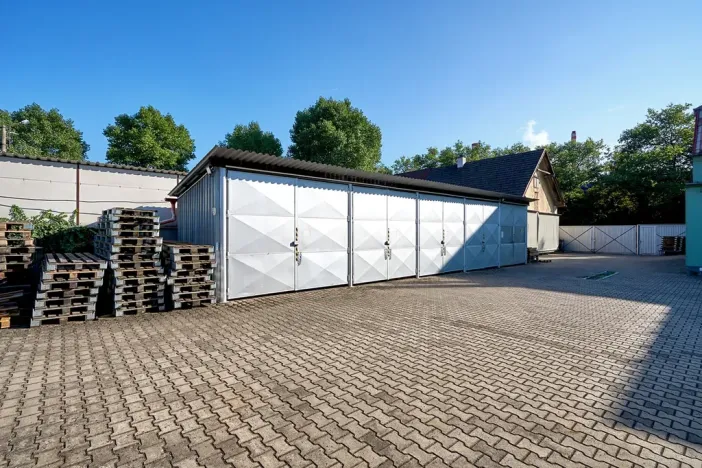 Prodej obchodního prostoru, Kladno, Vrapická, 1614 m2