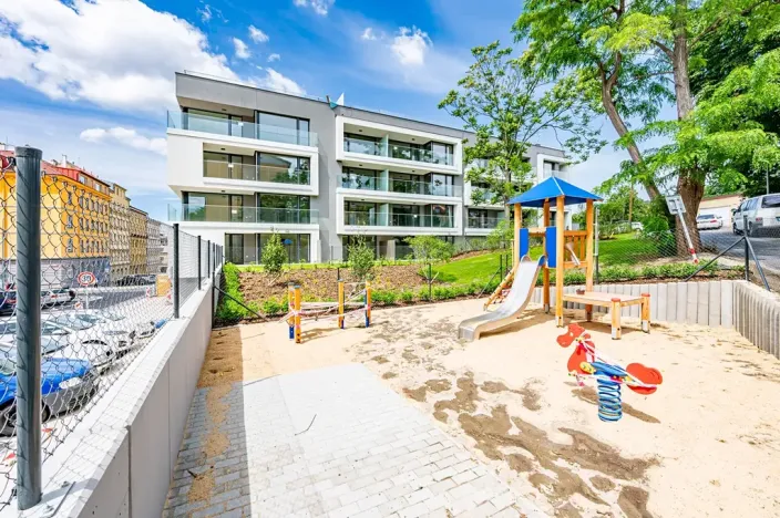 Pronájem bytu 1+kk, Praha - Libeň, Kotlaska, 35 m2