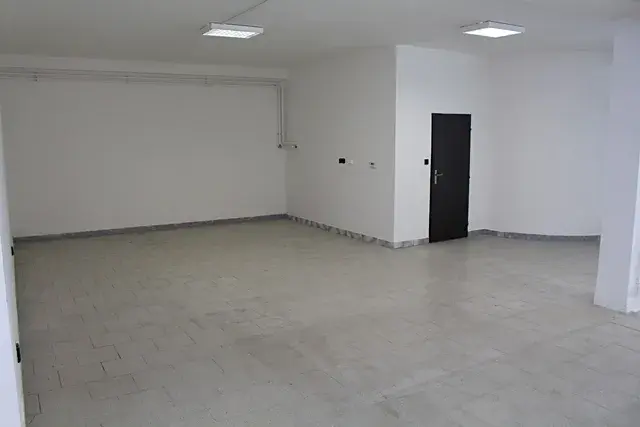 Pronájem obchodního prostoru, Prostějov, Wolkerova, 145 m2